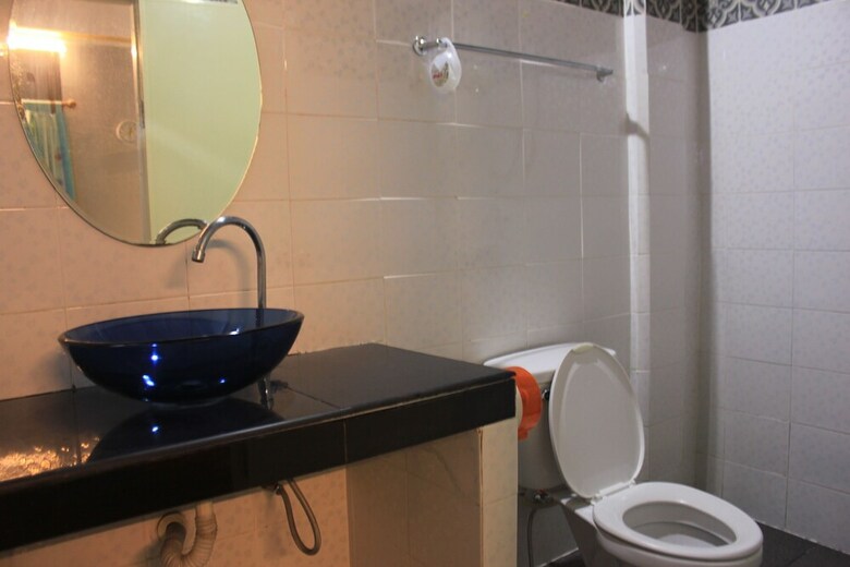 Hotel Thalang Guesthouse