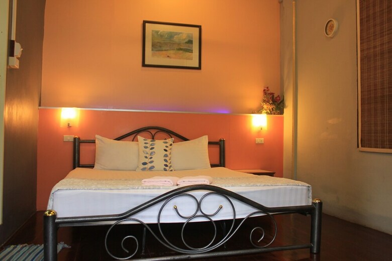 Hotel Thalang Guesthouse