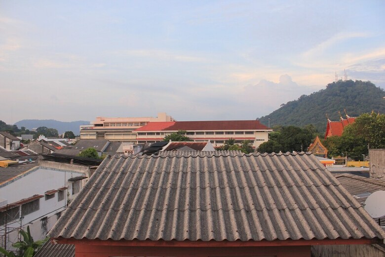 Hotel Thalang Guesthouse