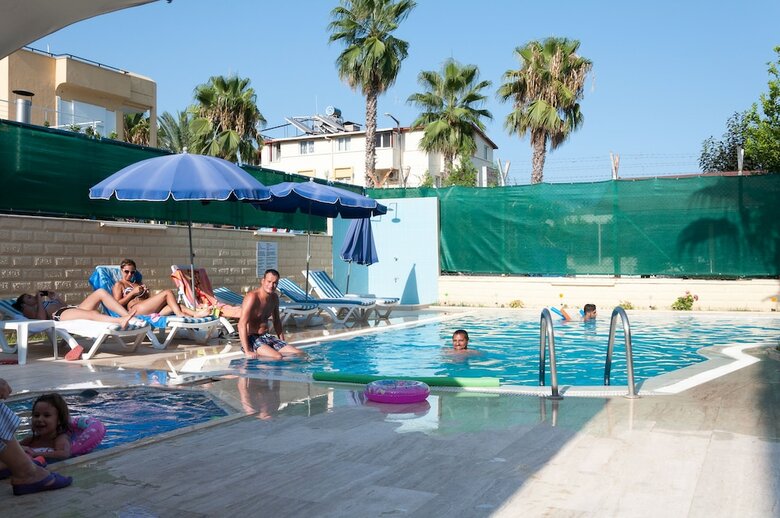 Lanova Hotel