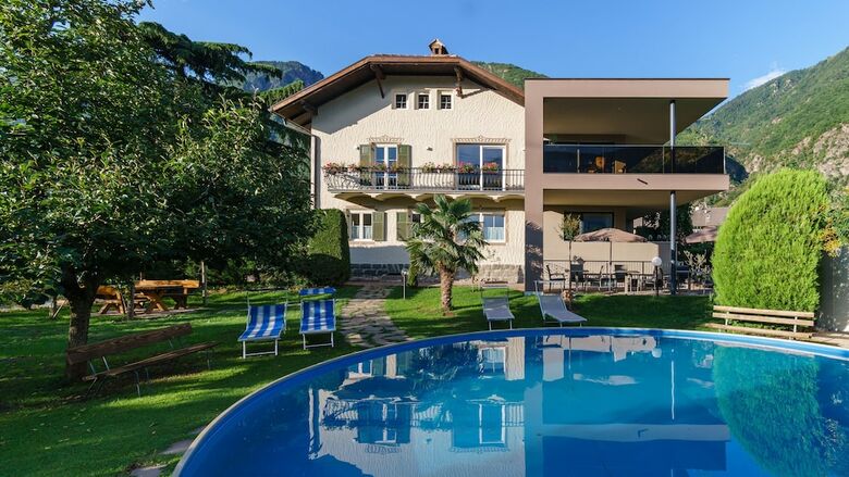 Bed & Breakfast Pension Sunnhofer