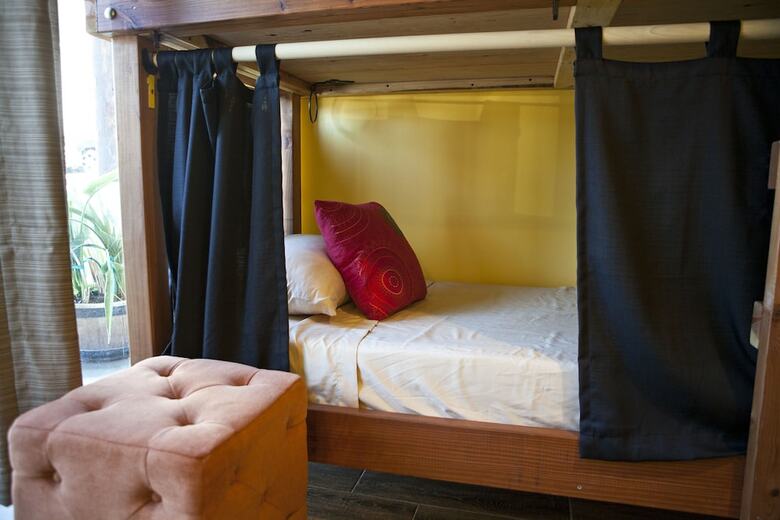 Nomads Hotel