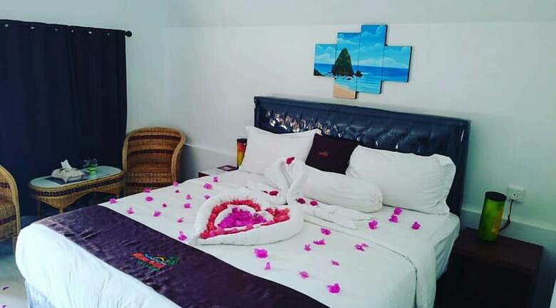 Bed & Breakfast Madu Tiga Beach & Resort