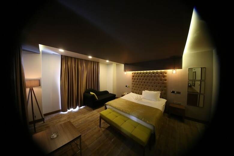 Peronti Hotel