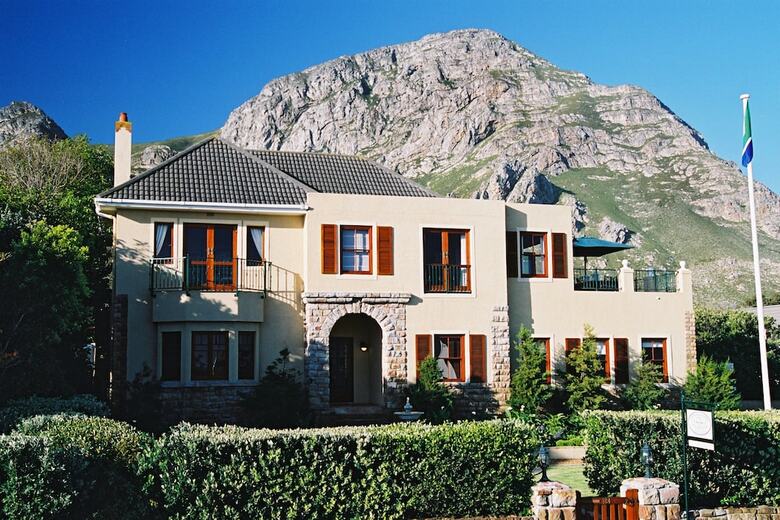 Hotel Lavender Manor Guest Lodge