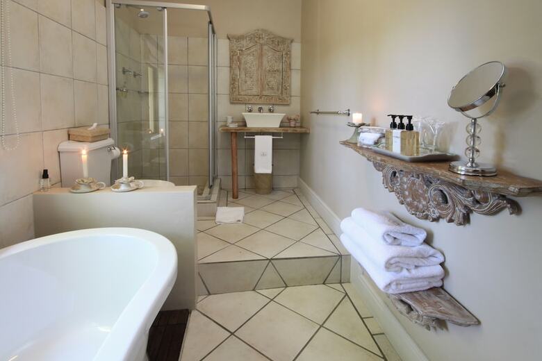 Hotel Lavender Manor Guest Lodge