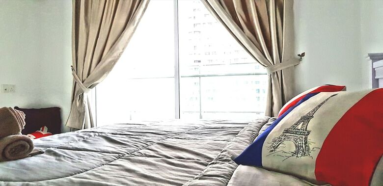 Gurney Cozy Suites Georgetown