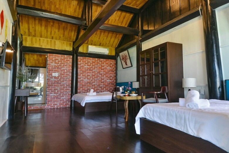 Hotel An Bang Stilt House