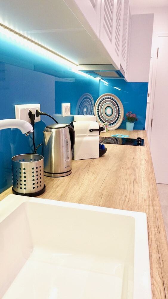 Apartamentos Cycladic Style Apt In Athens
