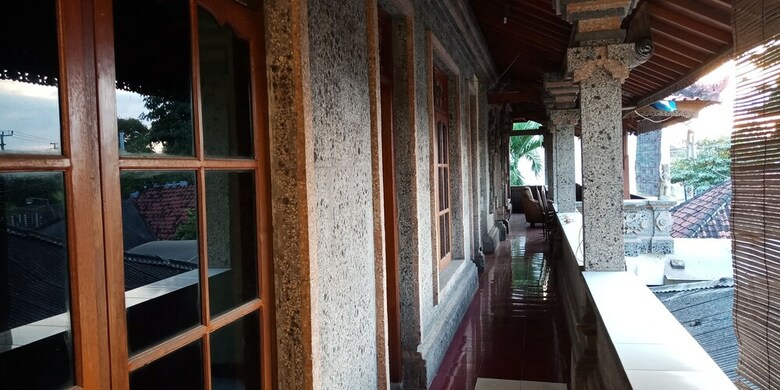 Hotel Rori Homestay