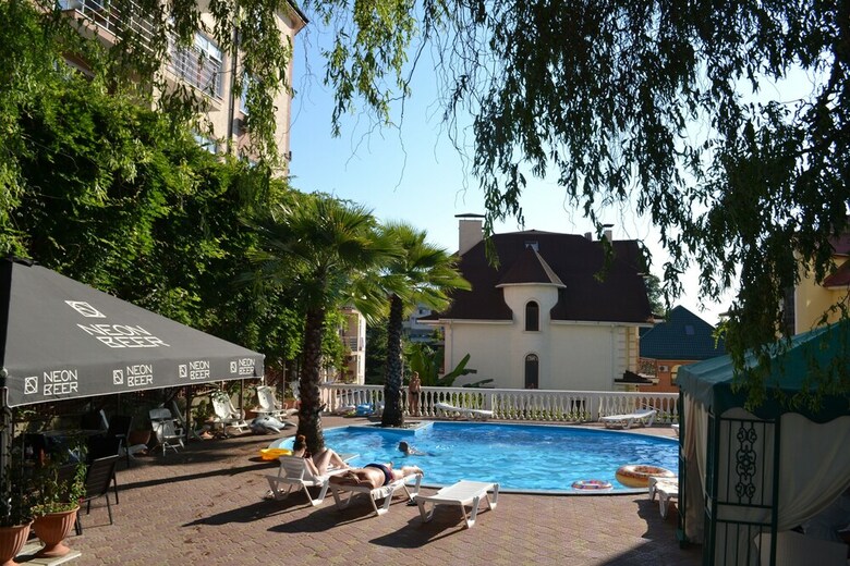 Medovaya Hotel