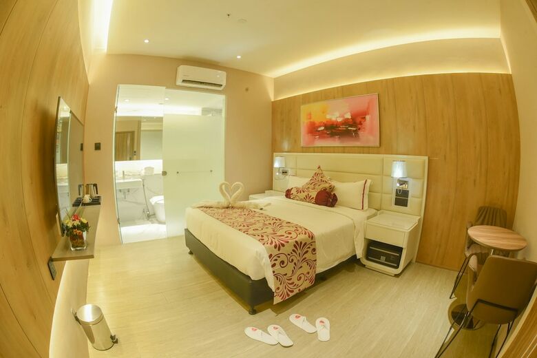Red Hotel Cubao, Quezon City