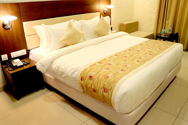 Hotel The Ashish
