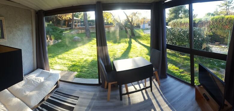 Bed & Breakfast Le May Du Pan - Chambre D'h�te