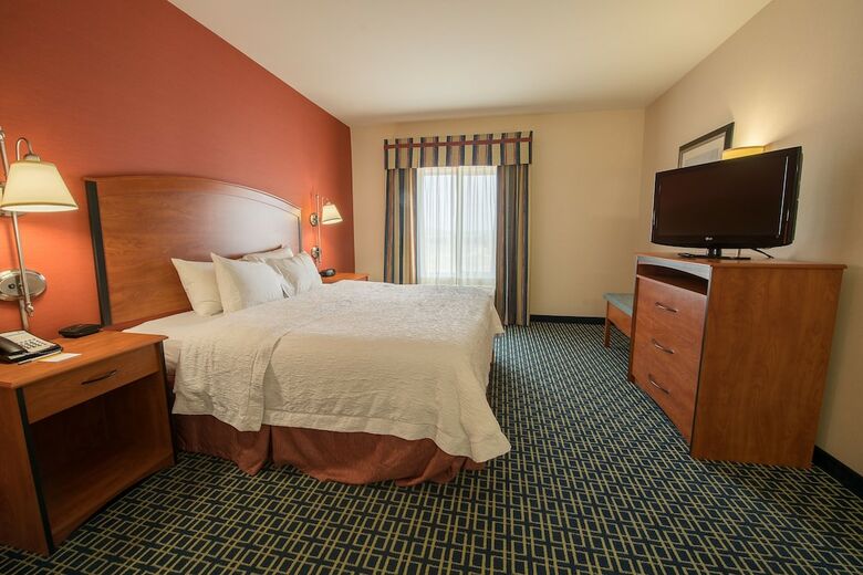 Hotel Hampton Inn And Suites Ridgecrest