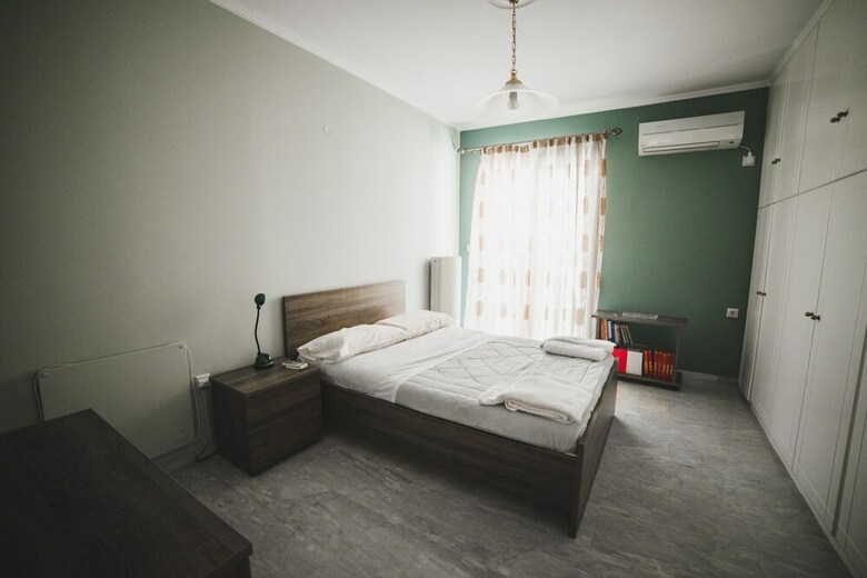 Apartment On Nikaias 5