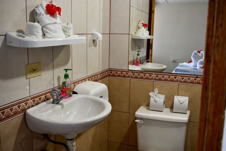 Hotel Quepos Para�so