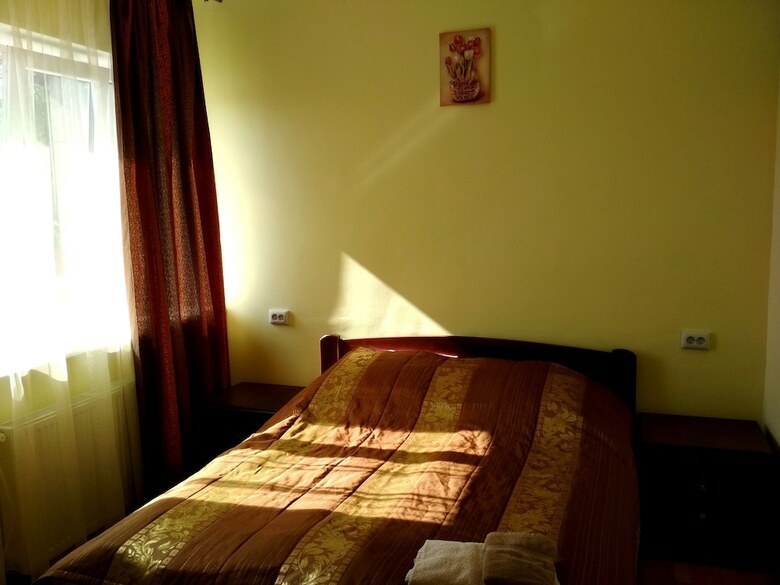 Hotel Kiev Plus