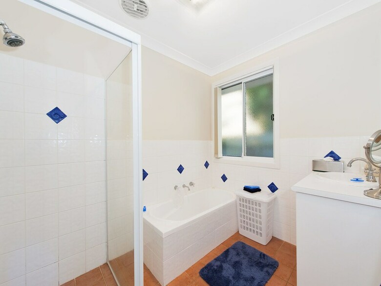 Pine Cottage, 5a Nelson Street