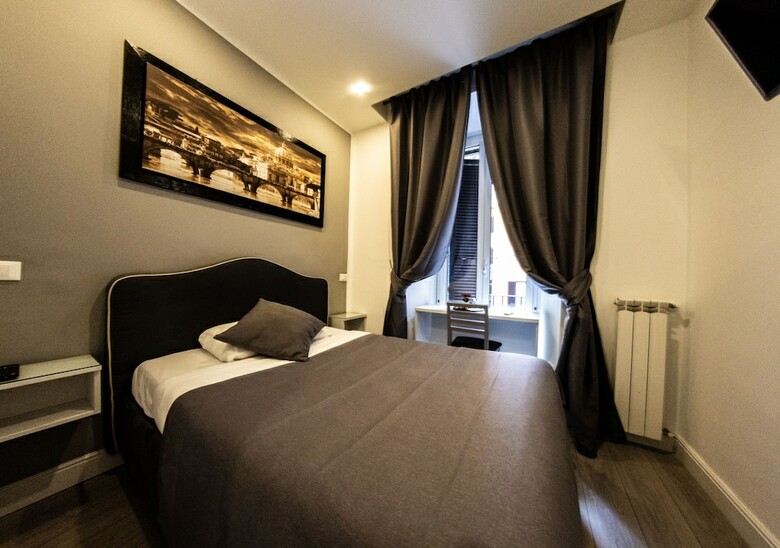 Hotel Rhome Guesthouse