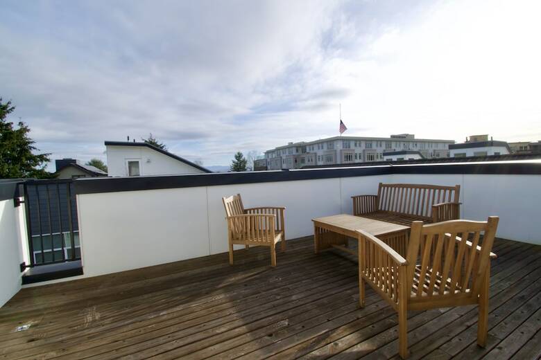 Apartamentos Townhouse Retreat