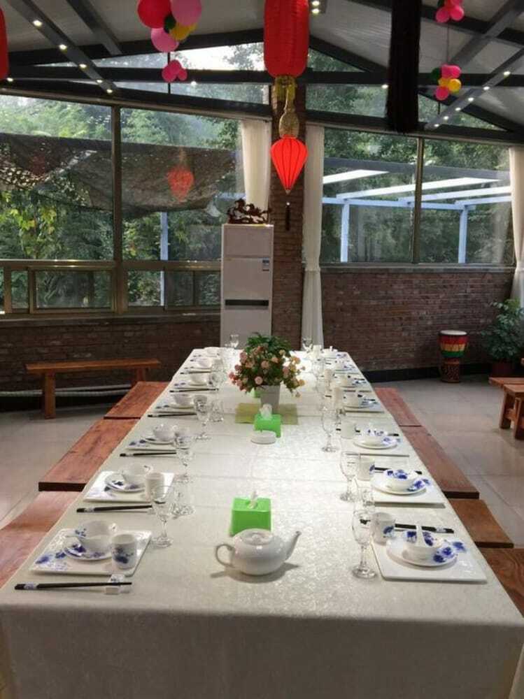 Great Wall Village Story Hotel