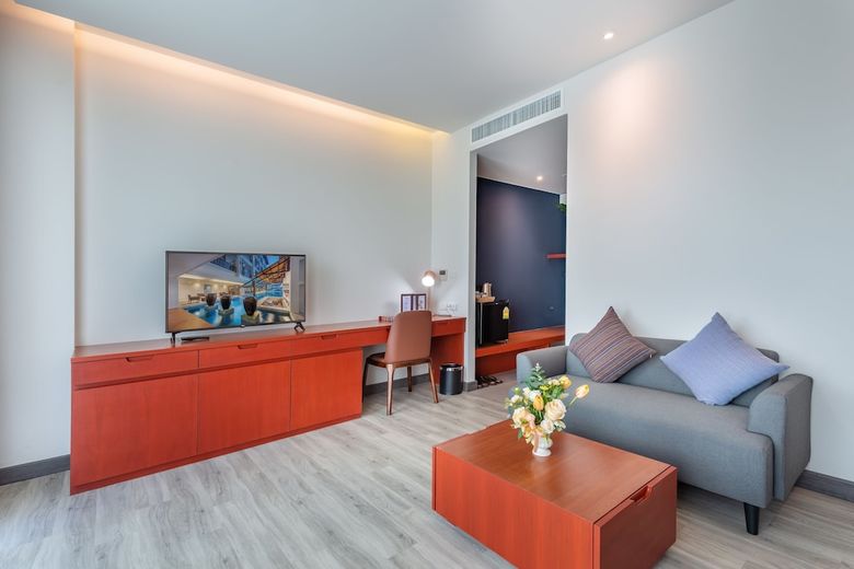 Hotel Monkham Village Hatyai