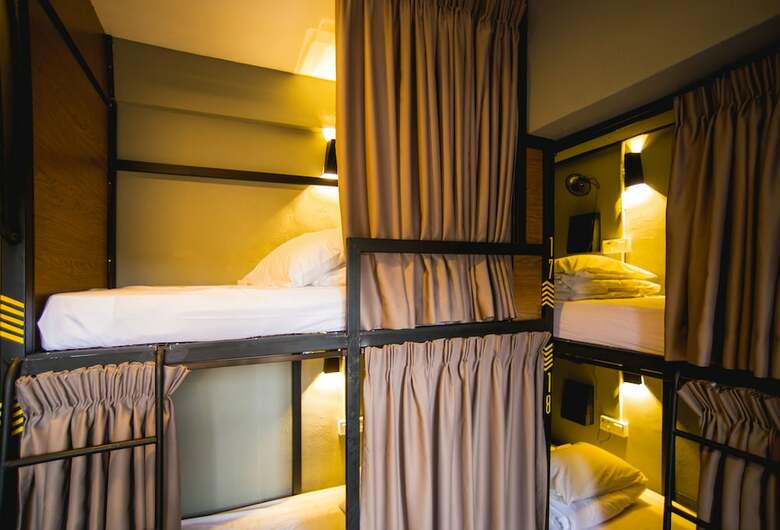 Hostal Traveller Bunker Hostel 1