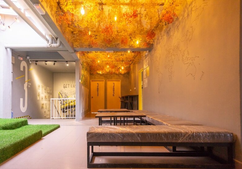 Hostal Traveller Bunker Hostel 1