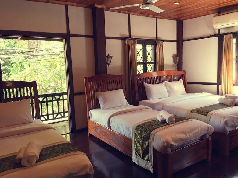 Hotel Khoun Phet Guesthouse