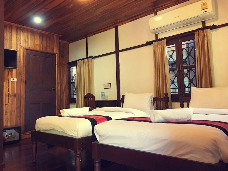 Hotel Khoun Phet Guesthouse