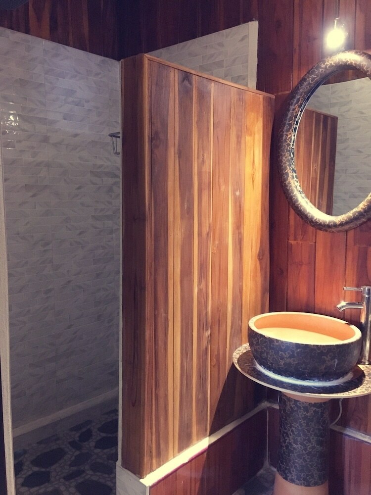Hotel Khoun Phet Guesthouse
