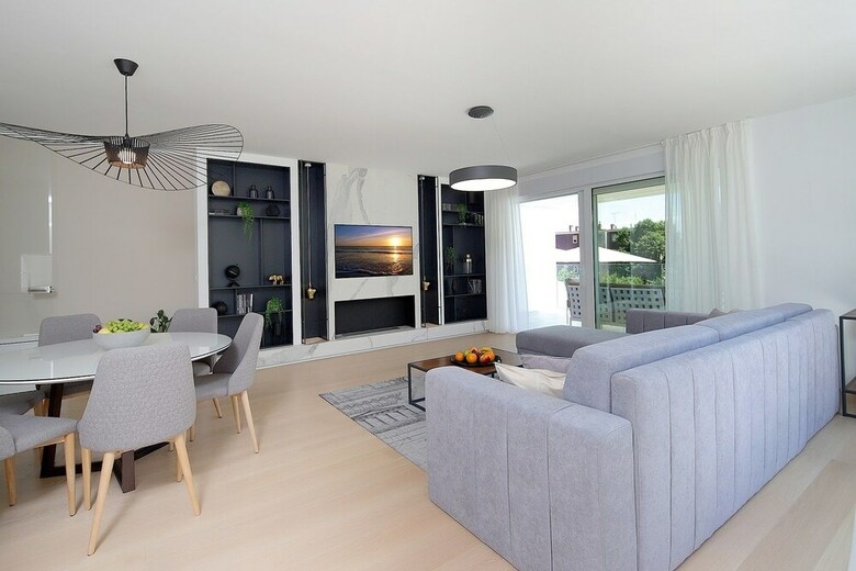 Designed Apartment With Swimming Pool