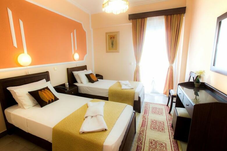 Hotel Sirena Beach