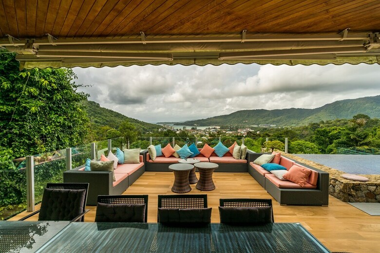 Parinda Villa In Naka Hills
