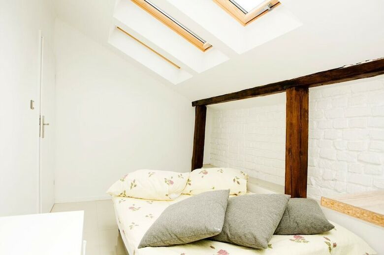 Hotel Studio Rental Central Warsaw