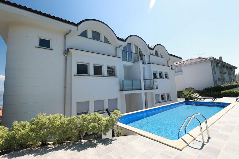 New Luxury Apartments