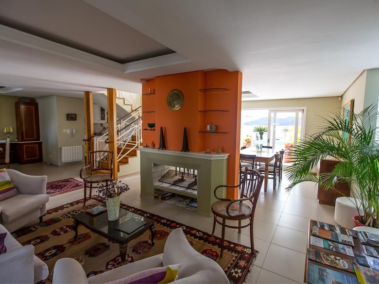 Bed & Breakfast Girass�is Da Lagoa
