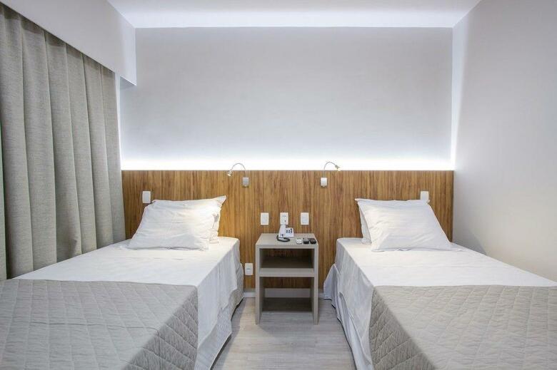 Hotel Le Canard Joinville