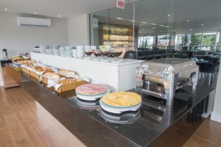 Hotel Le Canard Joinville