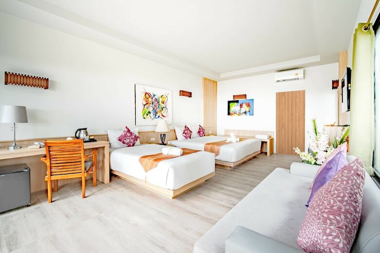 Hotel Villa Cha-cha Krabi Beachfront Resort