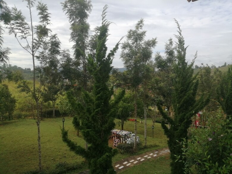Hotel Indah Garden Hill Resort