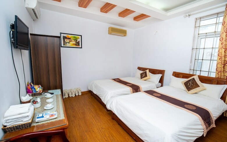 Hotel Khach San Phuong Dong