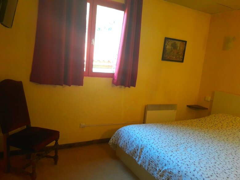 Domaine Lou Castet B&B