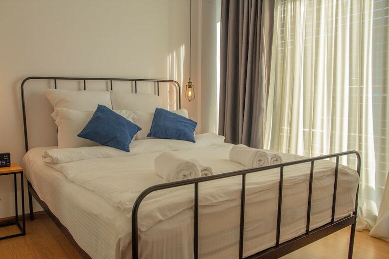 Hotel Terrace 8