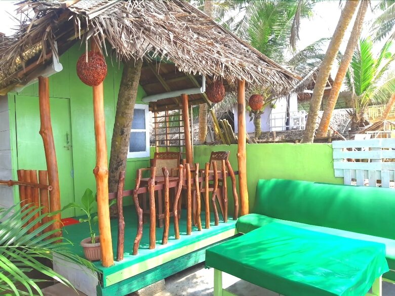 Hostal Luna Beach Home & Cabanas - Hostel