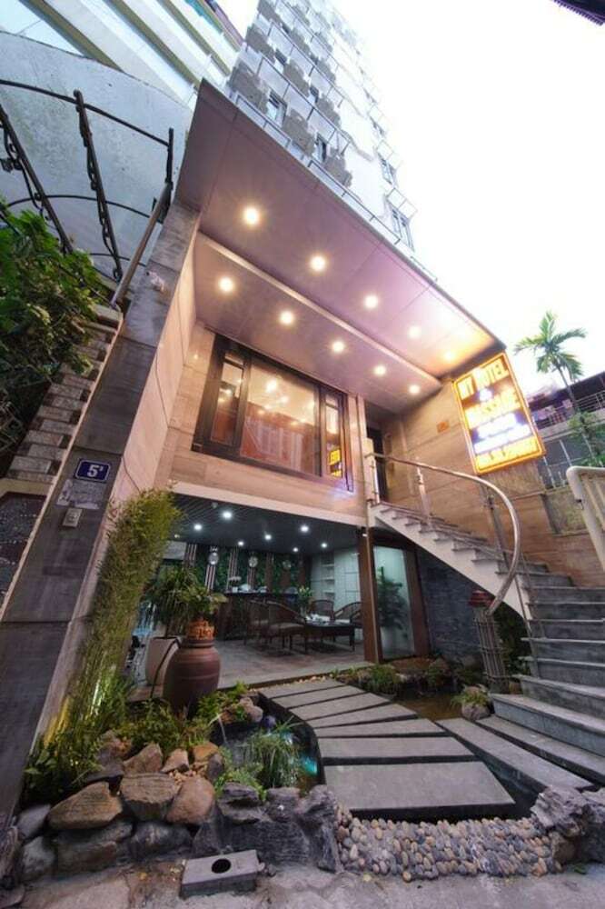 Hovi Hoang Cau 5 - My Hotel