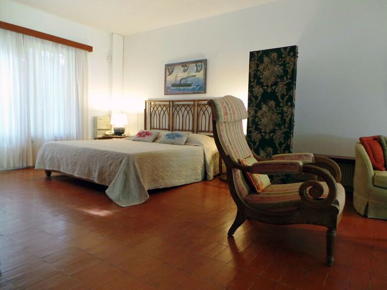 Elegant Seaside Villa