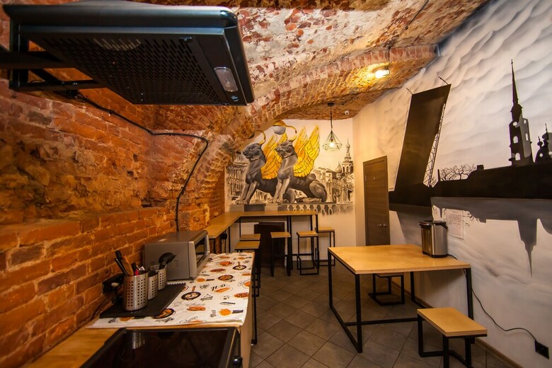 Hostal Proloft Hotel & Hostel