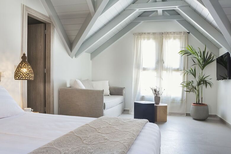 Hotel Argostoli Marina Suites